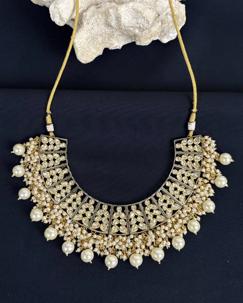 Aaina-e-Noor Victorian Polki Necklace