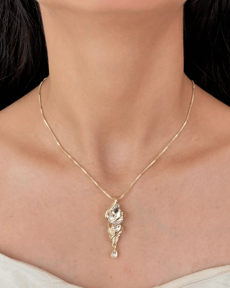 Elowen Twist Pendant Set | With Chain