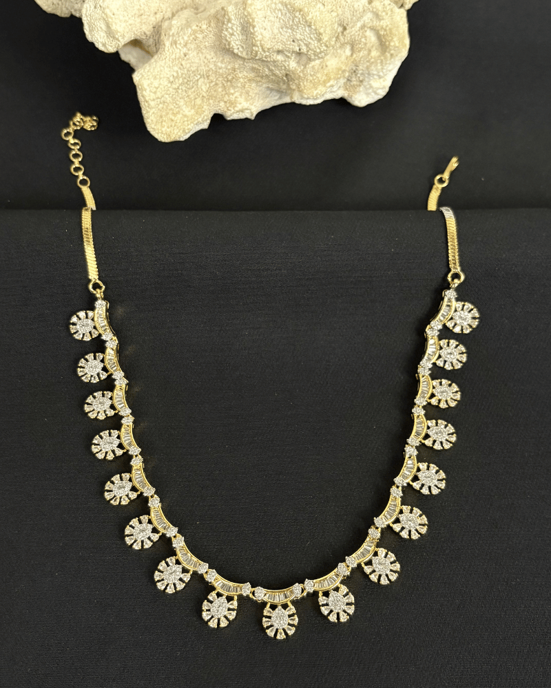 Rosette Royale Diamond Necklace