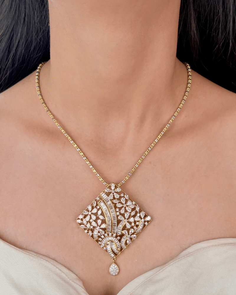 Fiorenza Diamond Pendant Set | Without Chain | Big Size