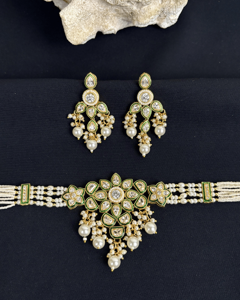 Reverse AD Pearl Garden Choker