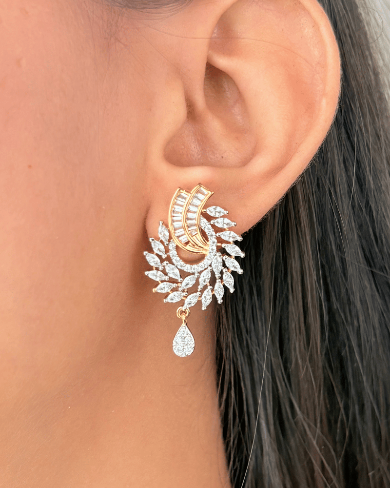 Sovereign Swirl Diamond Pendant Set | Without Chain