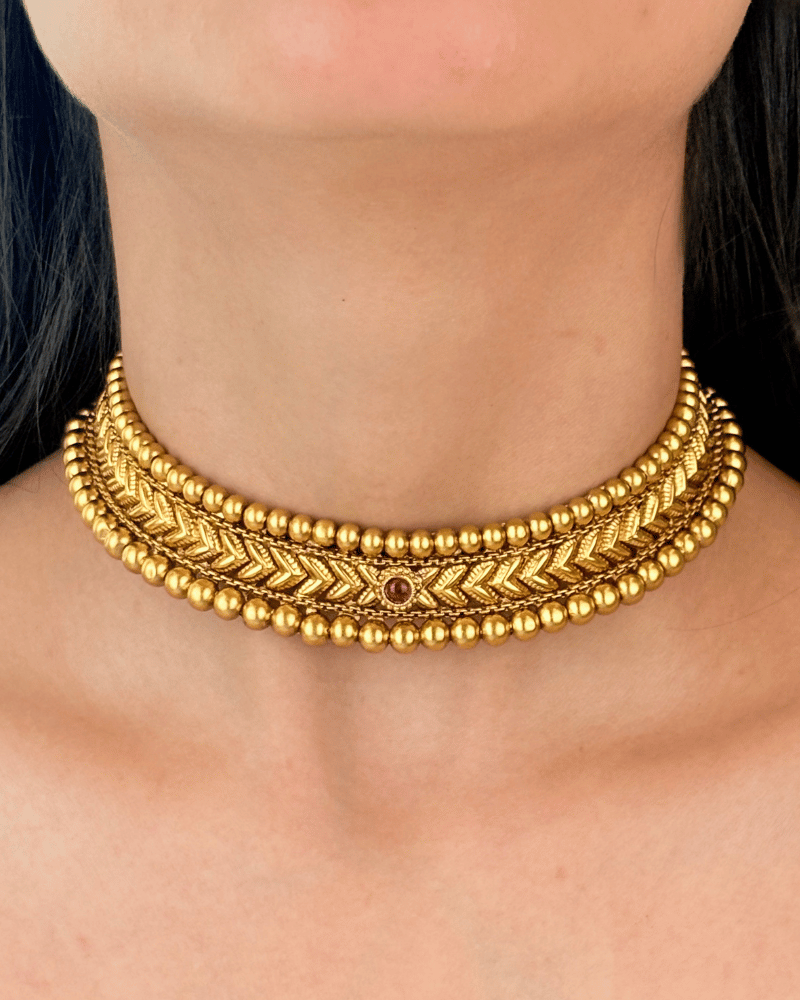 Svarnali Golden Choker