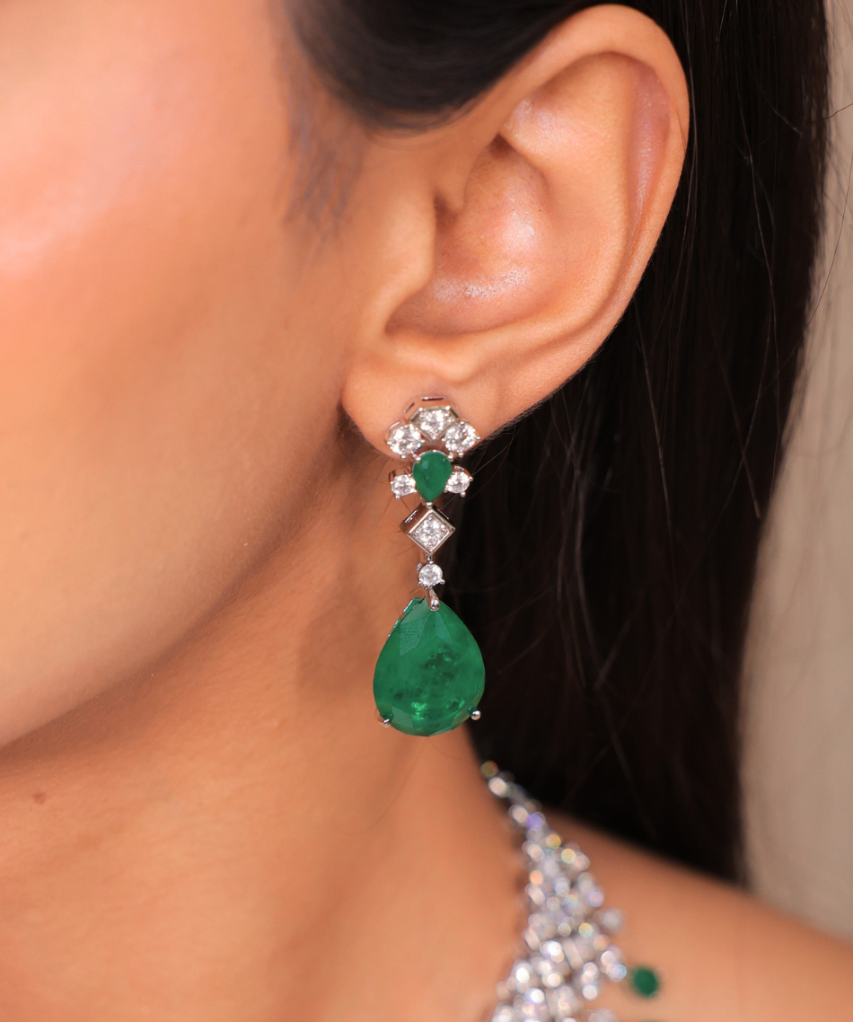 Emeralds Ki Rani Diamond Haar | Rhodium Plating