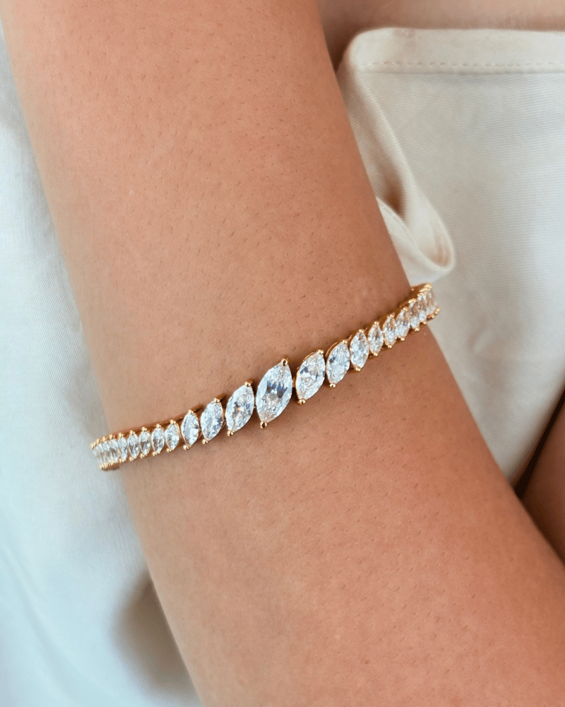 Petalyn Diamond Bracelet | Openable | Rhodium Plating