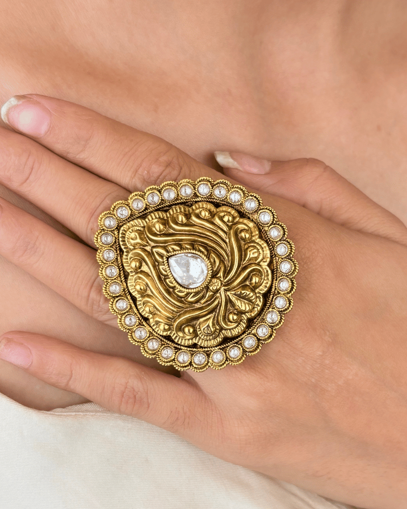 Golden Maharani Leher Ring | Adjustable