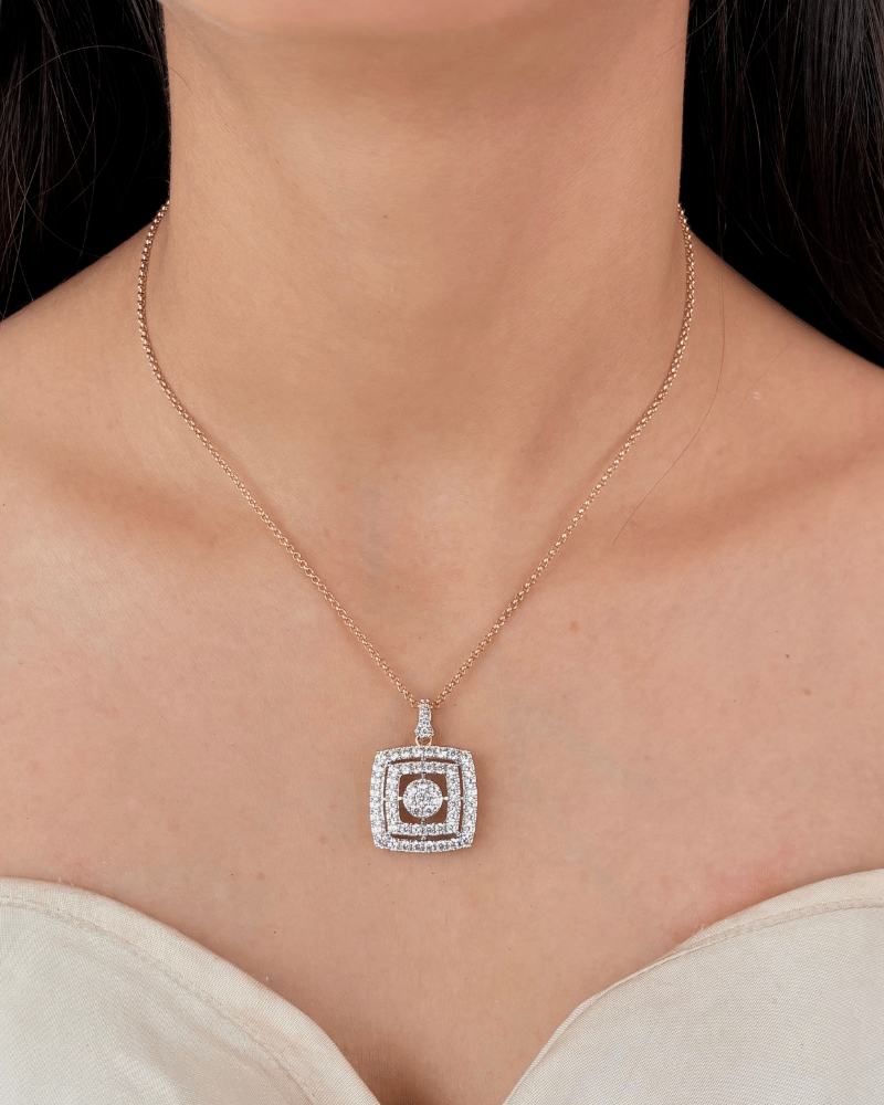 Eternal Frame Diamond Pendant Set With Chain