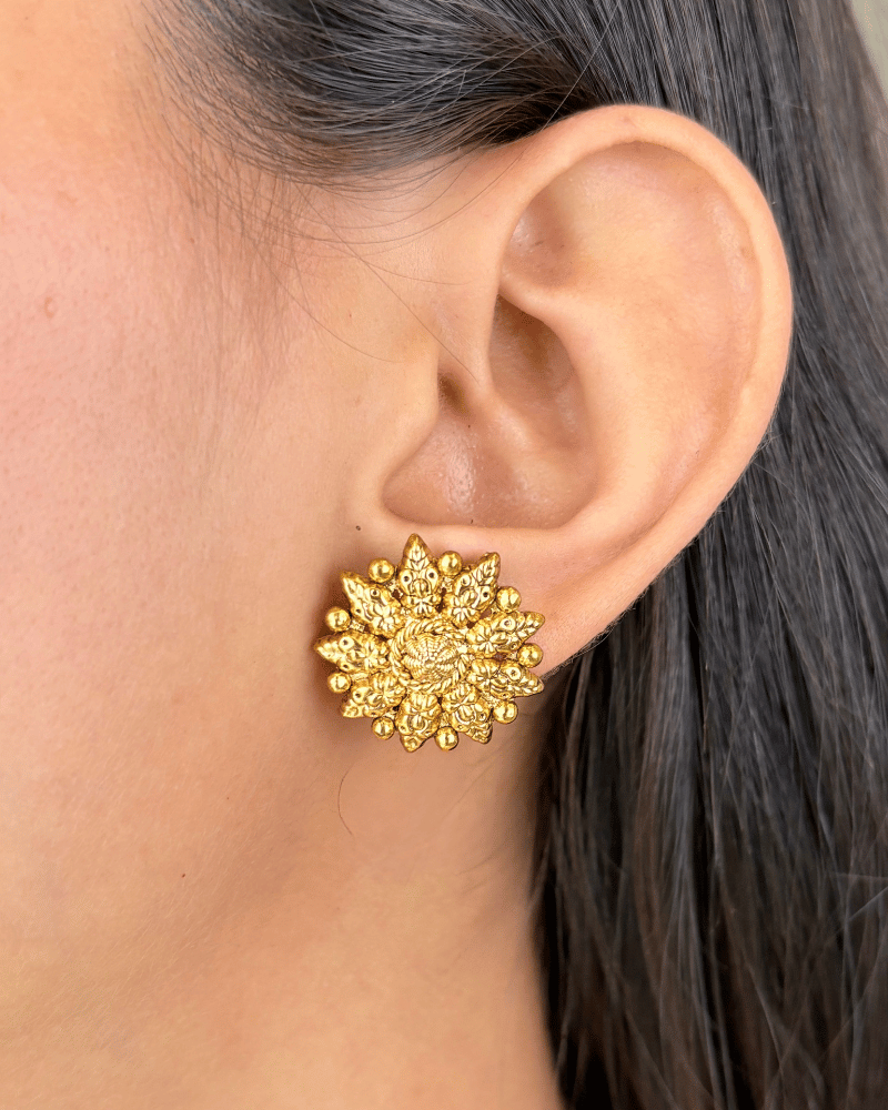 Nayantara Golden Necklace