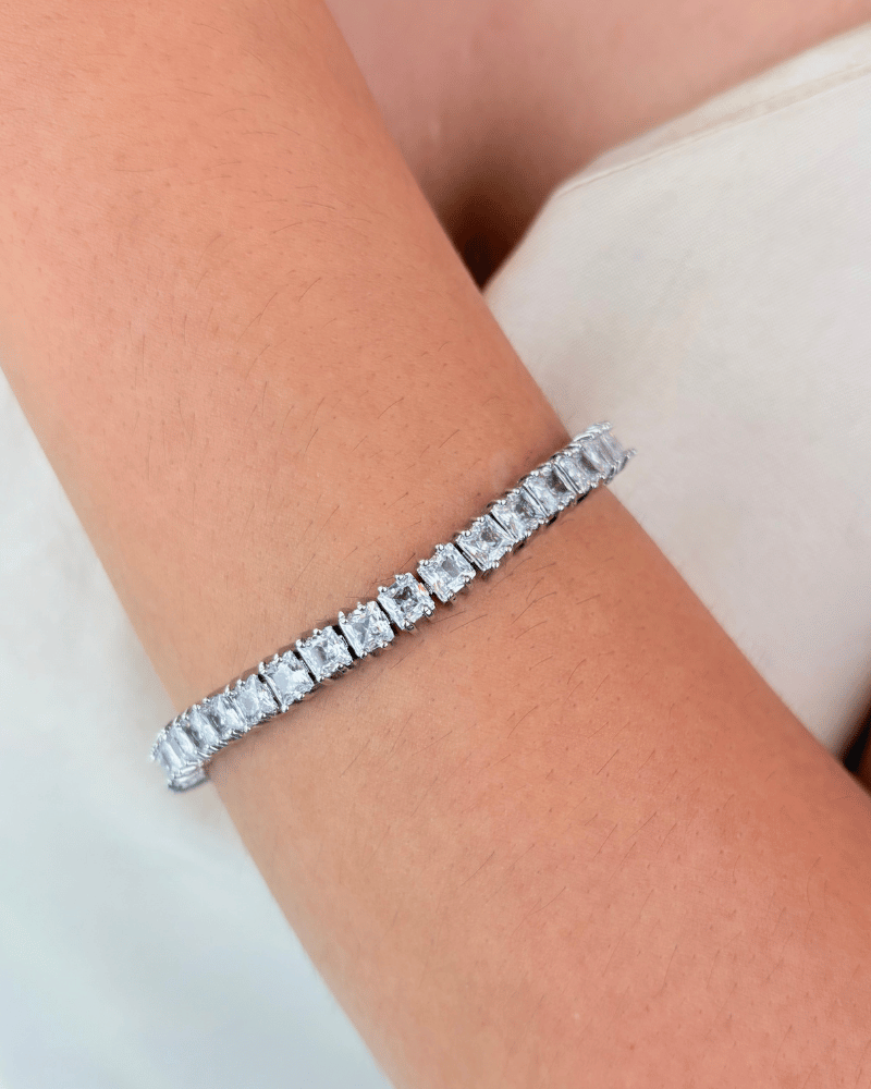 Shvet Noor Diamond Bracelet | Openable