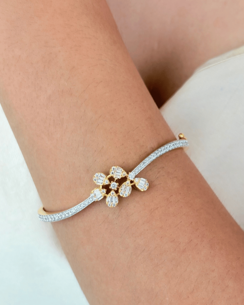 Anura Blossom Diamond Bracelet | Openable