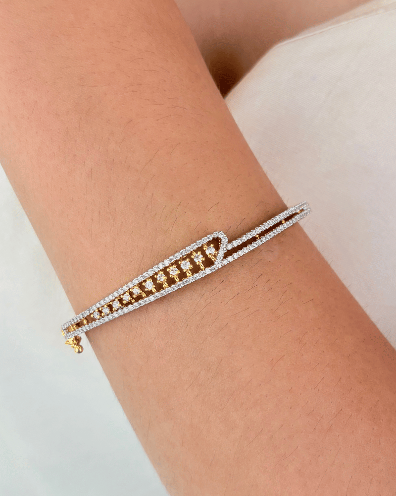 Vallari Grace Diamond Bracelet | Openable
