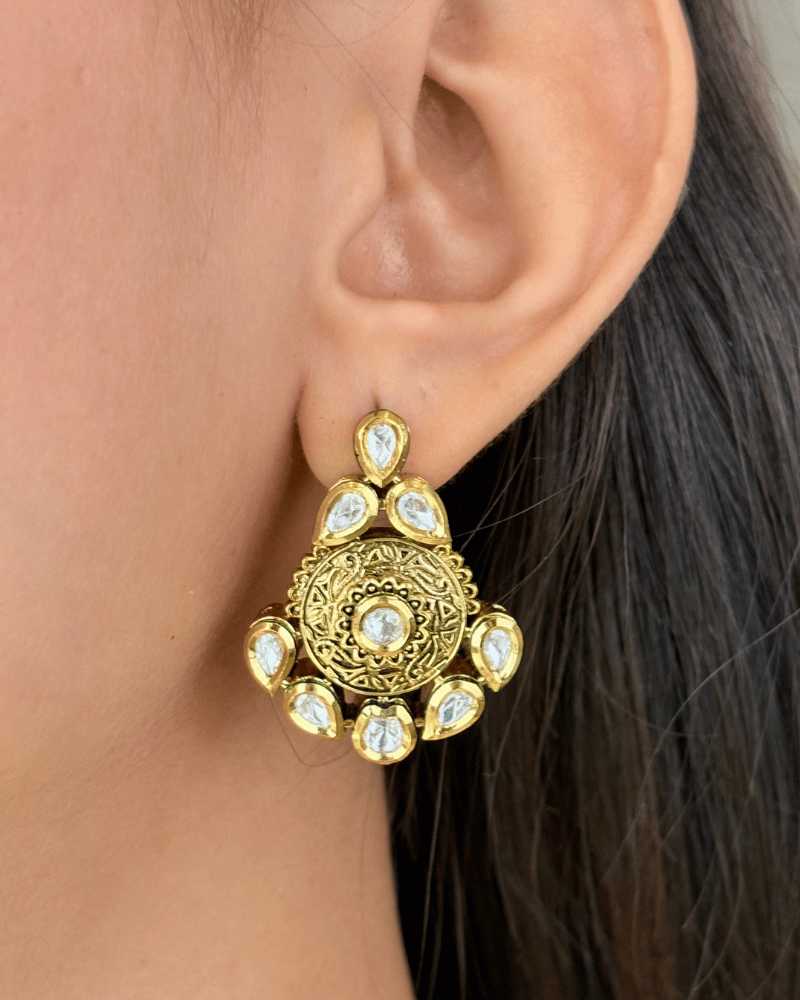 Rajsi Kundan Hasli With Layered Pearl | Mint Work