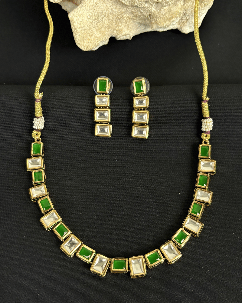 Viridian Emerald Kundan Necklace