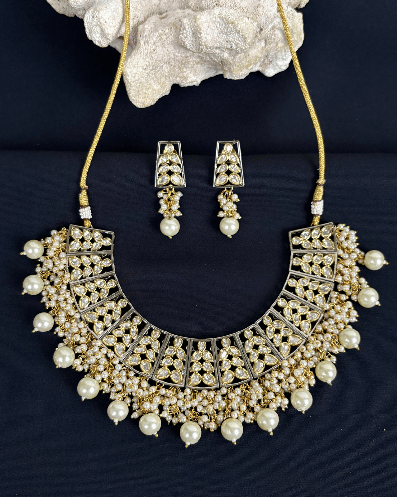 Aaina-e-Noor Victorian Polki Necklace