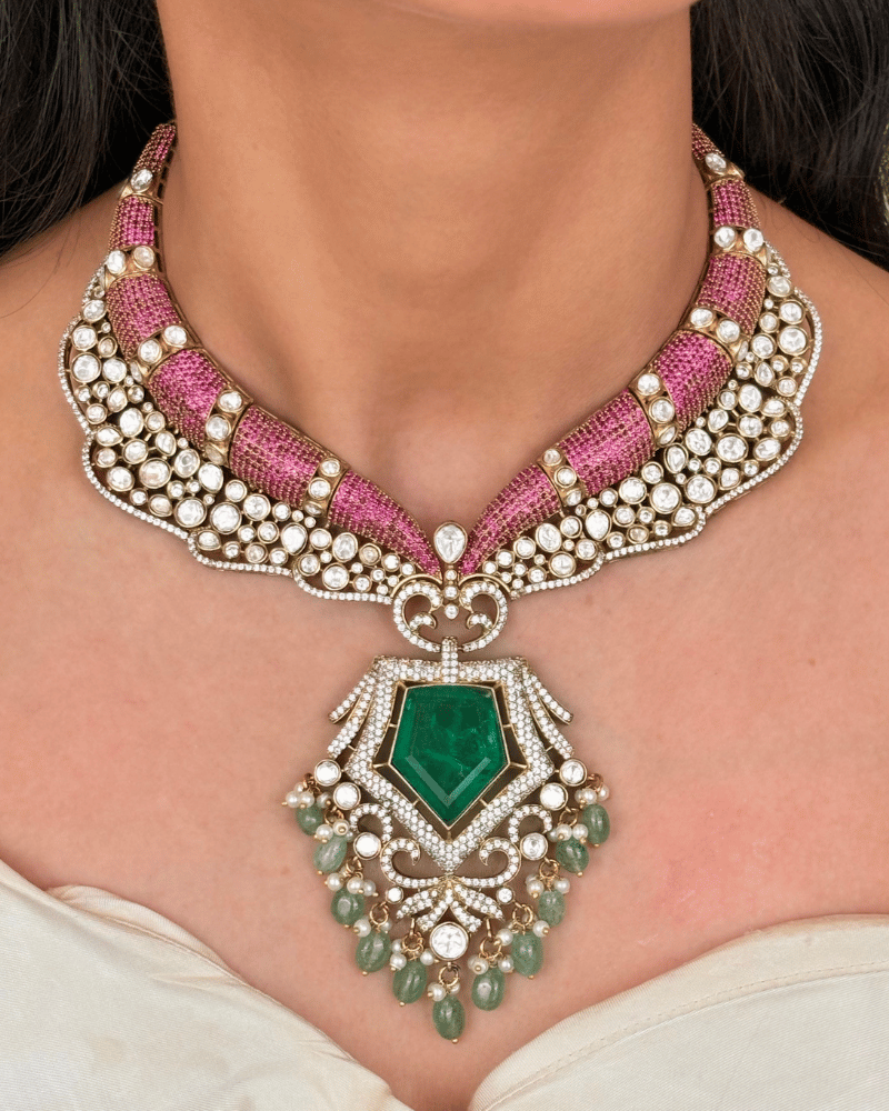 Meheraas Emerald Polki Haar With Mint Drops