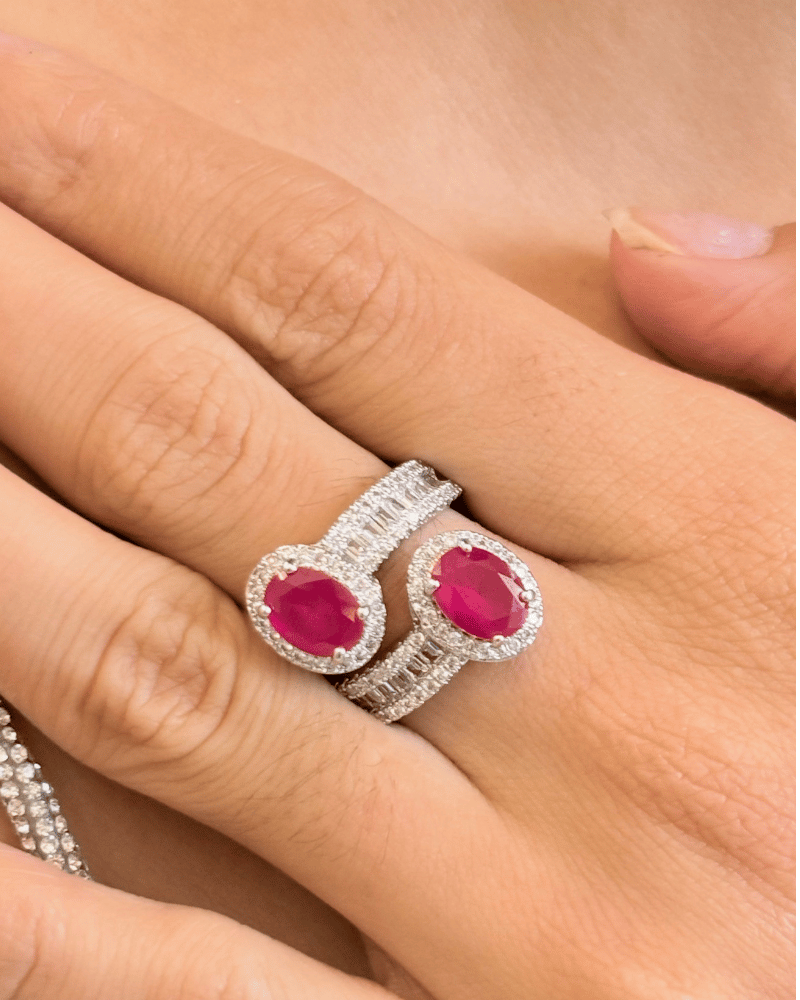Twin Sisters Diamond Ring | Rhodium Plating