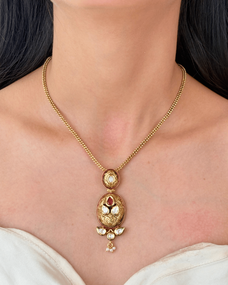 Aaravi Kundan Drop Pendant Set With Chain | Mint Work | 18K Gold Plating