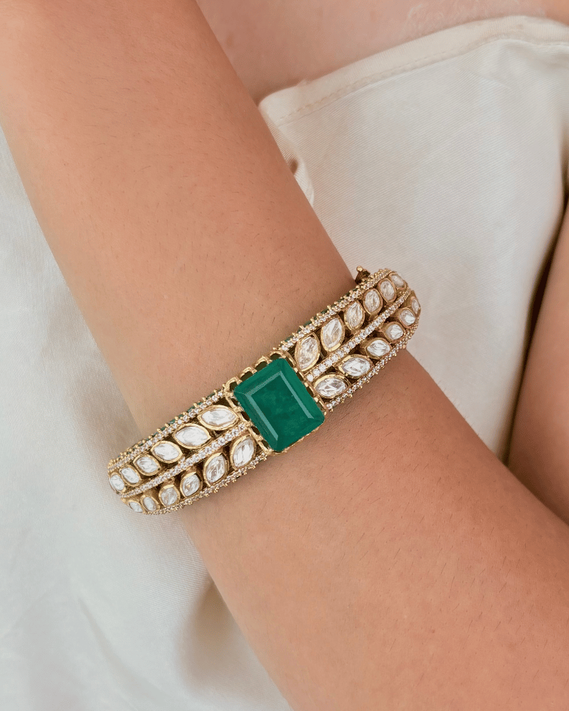 Maharani Emerald Moissanite Kangan | Openable | 18K Gold Plating