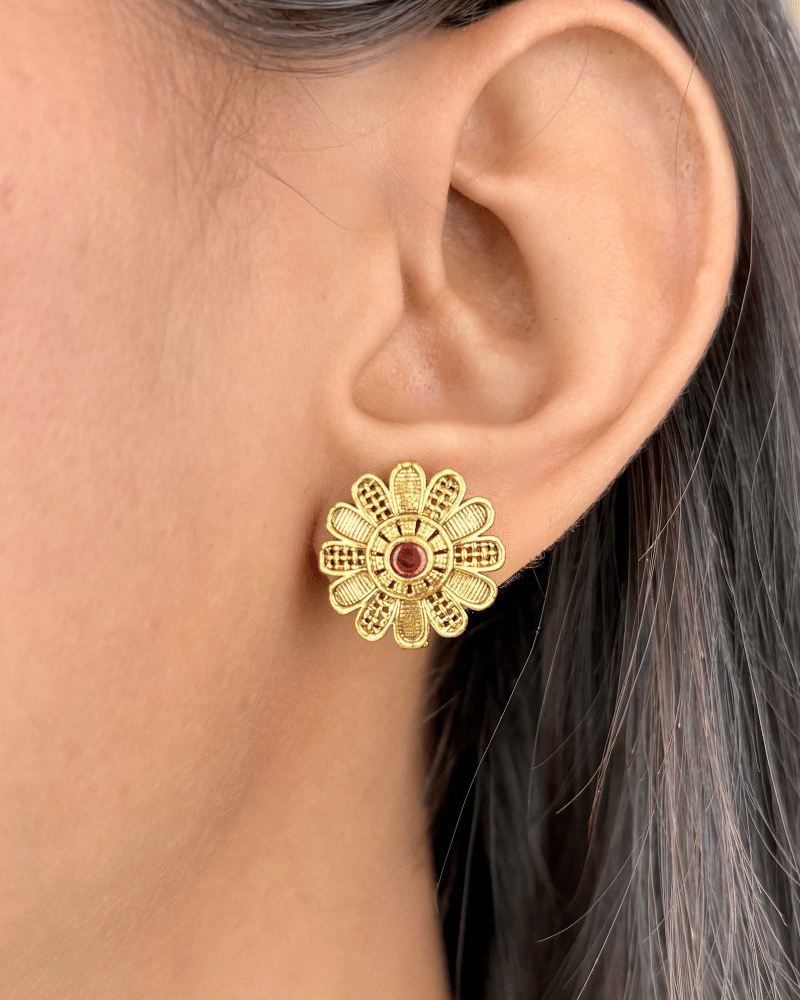 Golden Mandala Pendant Set With Chain | 18K Gold Plating