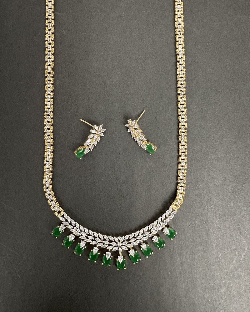 10 Emeralds Drop Pendant Set With Chain