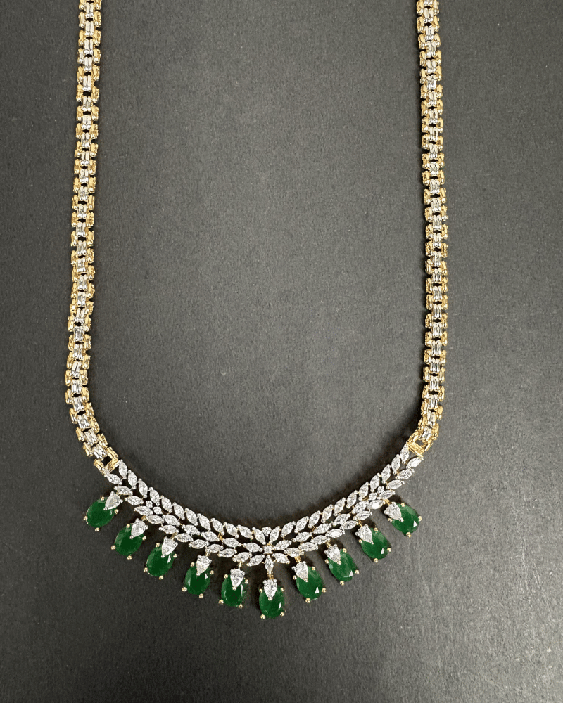 10 Emeralds Drop Pendant Set With Chain