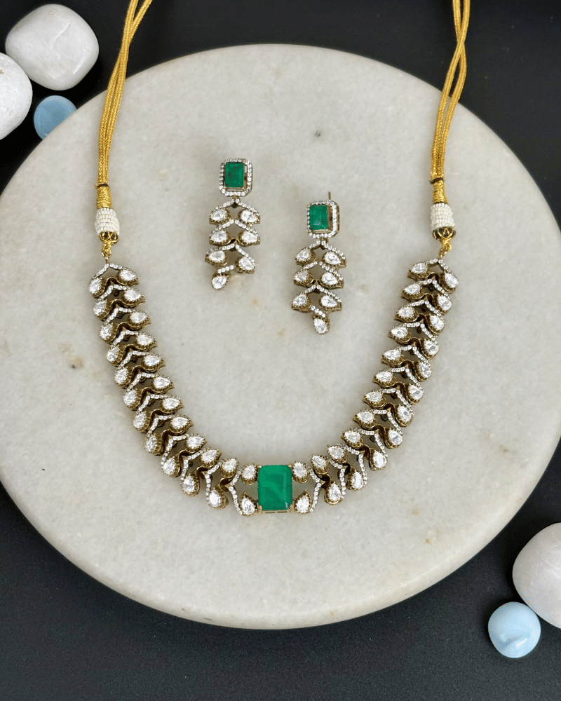 Emerald Vana Victorian Polki Necklace