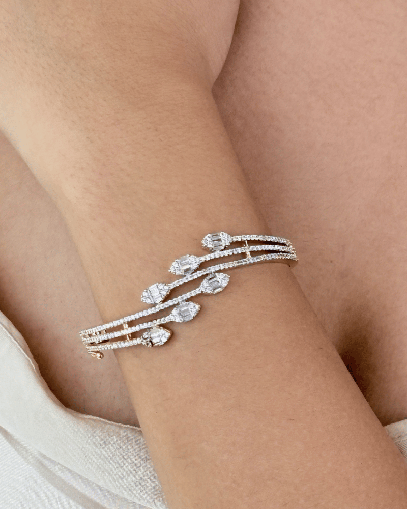 Leafline Glow Diamond Bracelet | Openable
