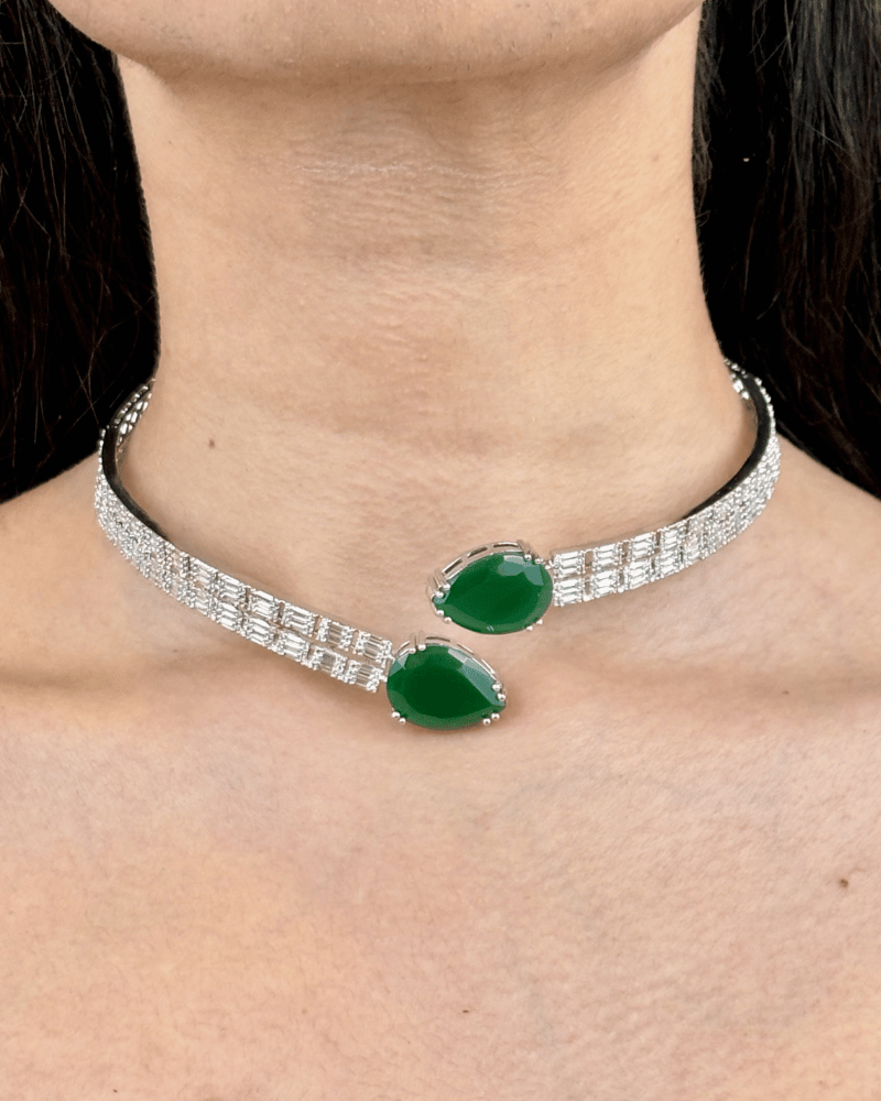 Serpentine Emerald Diamond Hasli | Silver