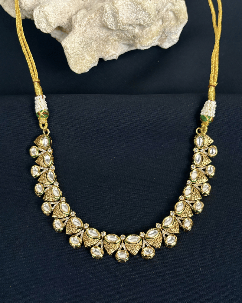 Harshini Leafline Kundan Necklace | Mint Work