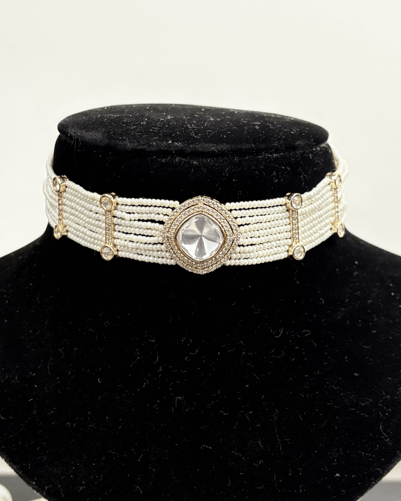 Saisha Single Broach Polki Choker