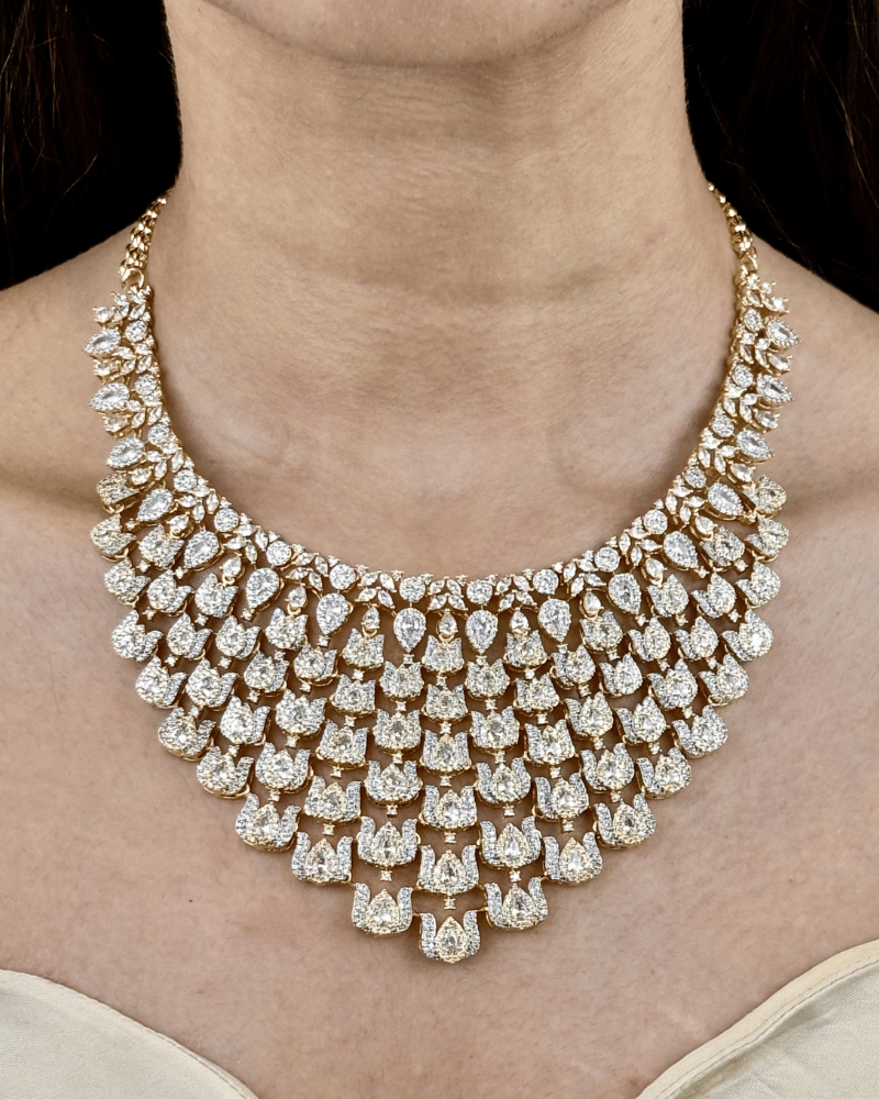 Noor-e-Taj Diamond Haar