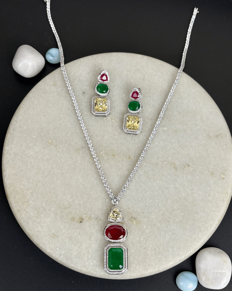 Trinity Royale Diamond Necklace | Rhodium Plating