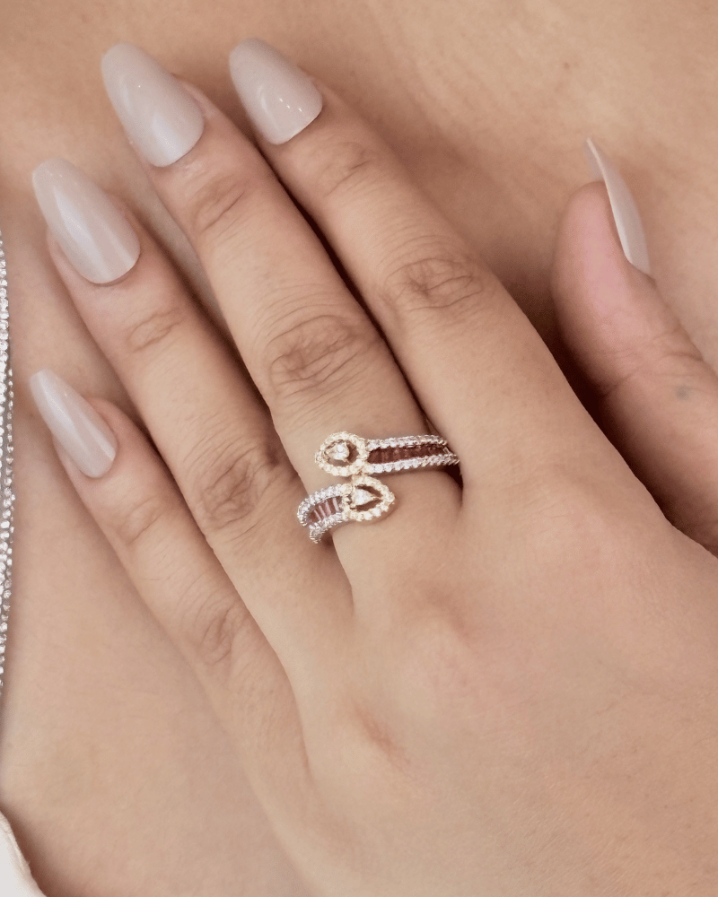 Eira Ruby Diamond Ring