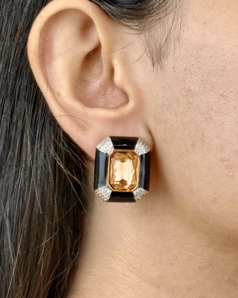 Midnight Regent Peach Studs