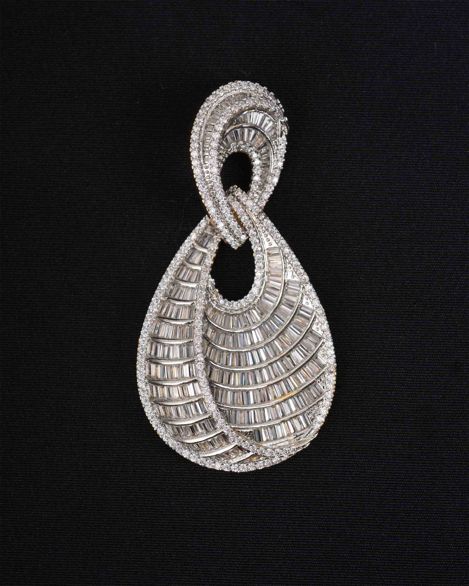 Diamond Swirl Pendant Set | Big Size