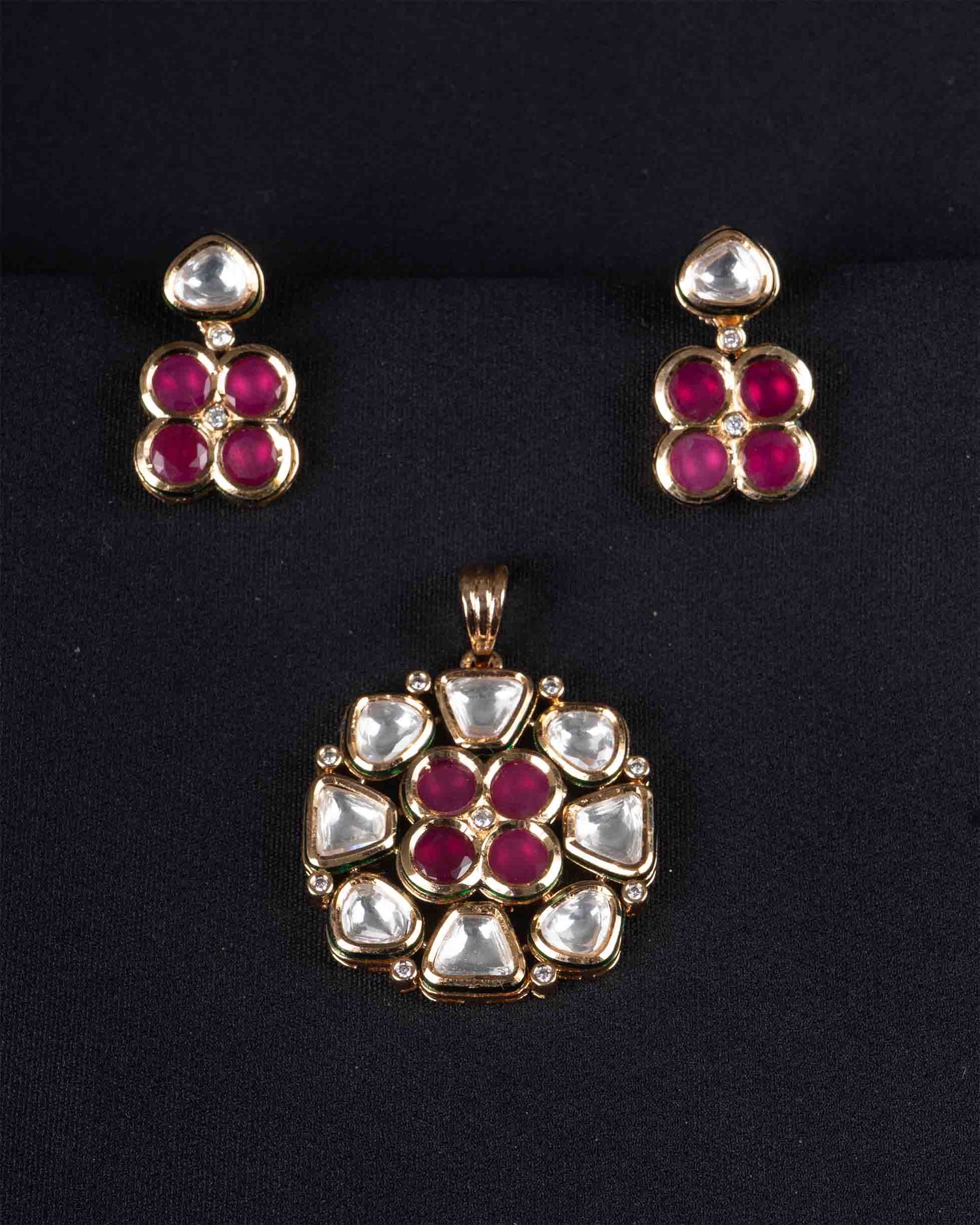Ruby Kundan Pendant Set
