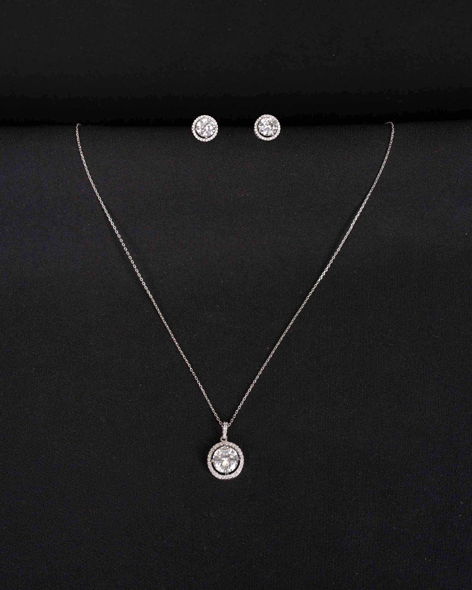5 Carat Eternal Solitaire Pendant With Chain | Rhodium Plating