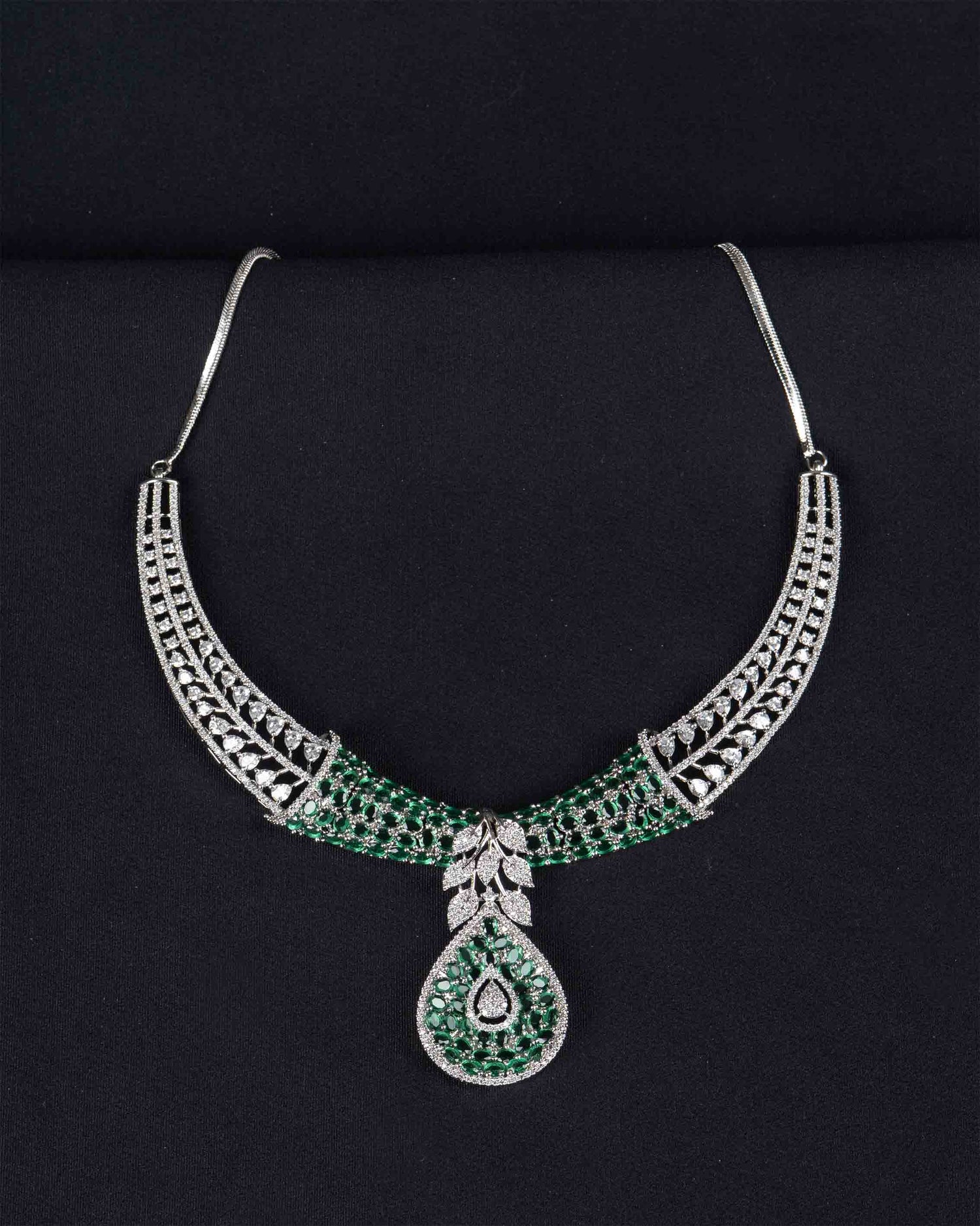 Emerald Diamond Majesty Haar