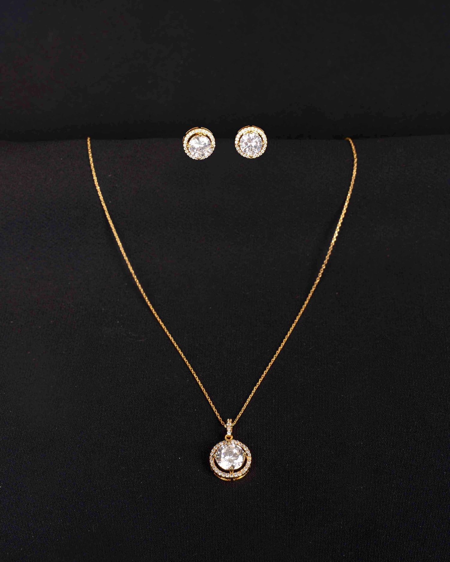 5 Carat Eternal Solitaire Pendant With Chain | Rhodium Plating