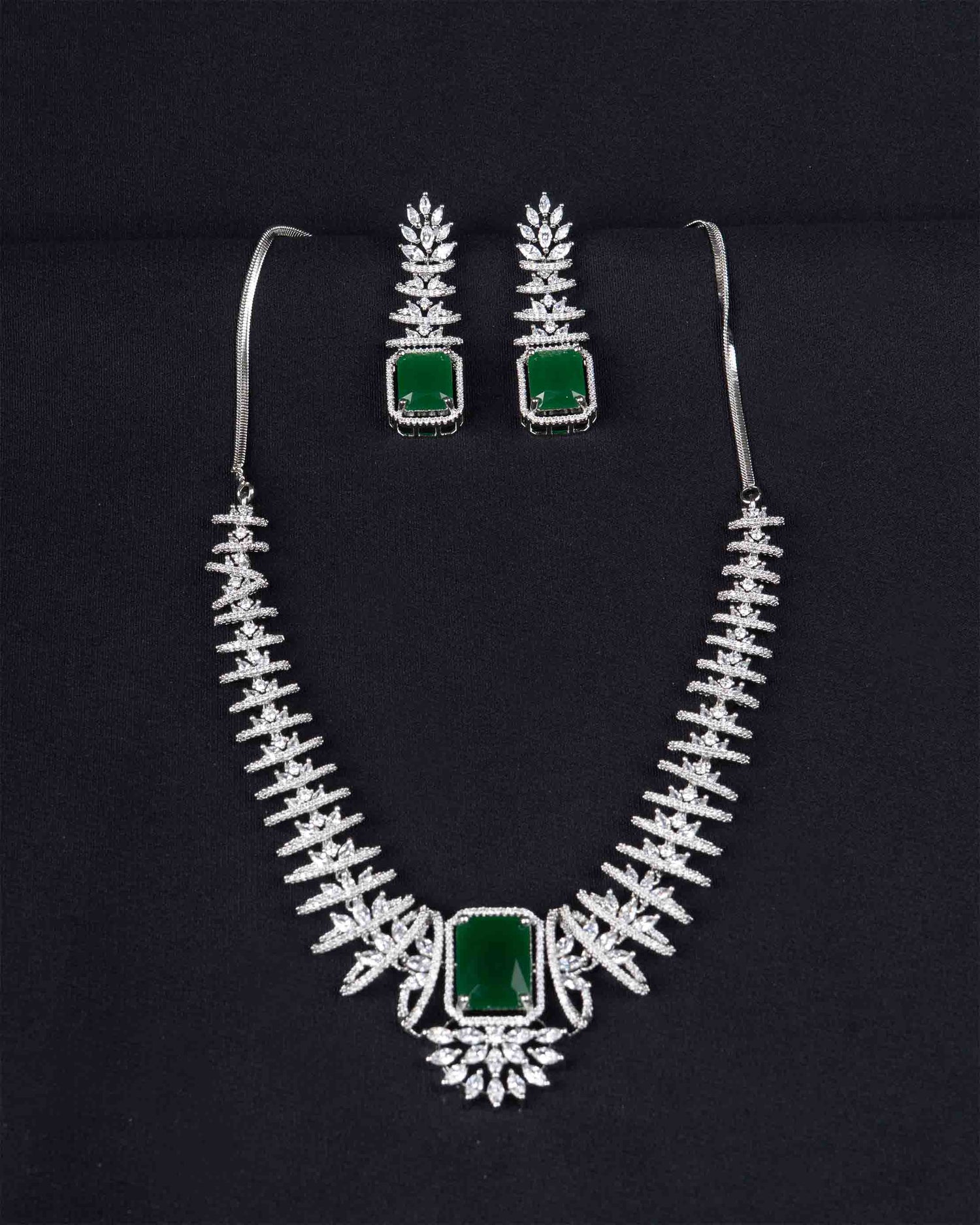 Zayra Emerald Diamond Necklace | 18K White Gold Plating