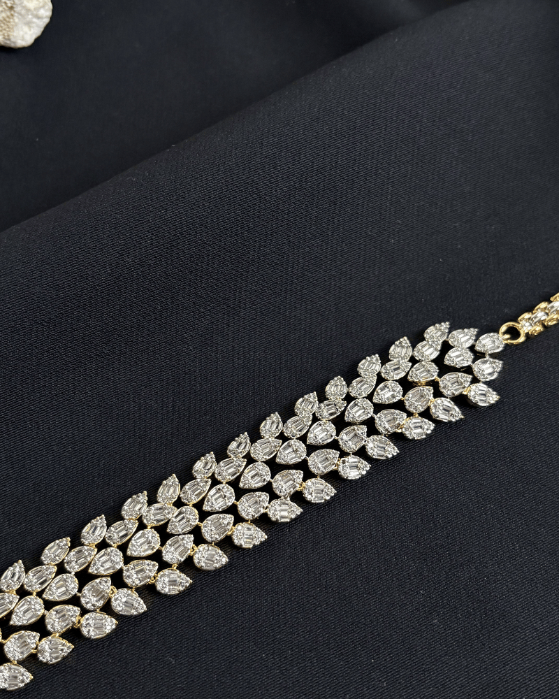 Leherika Diamond Choker