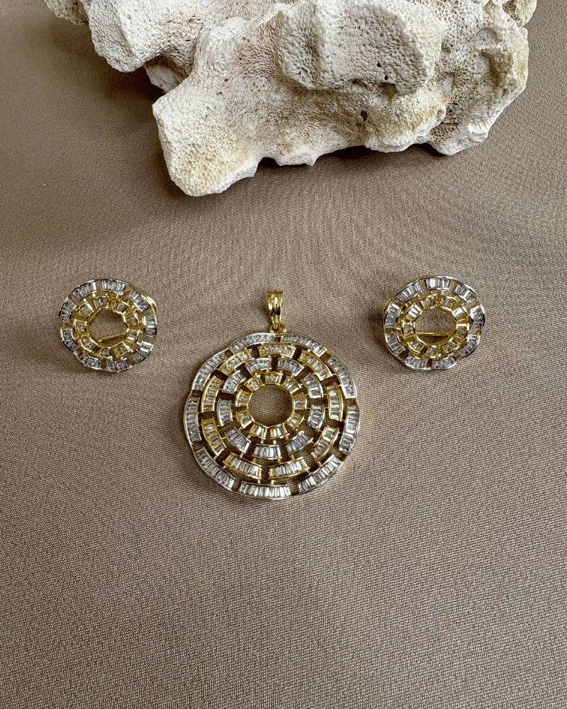 Eternal Diamond Pendant Set