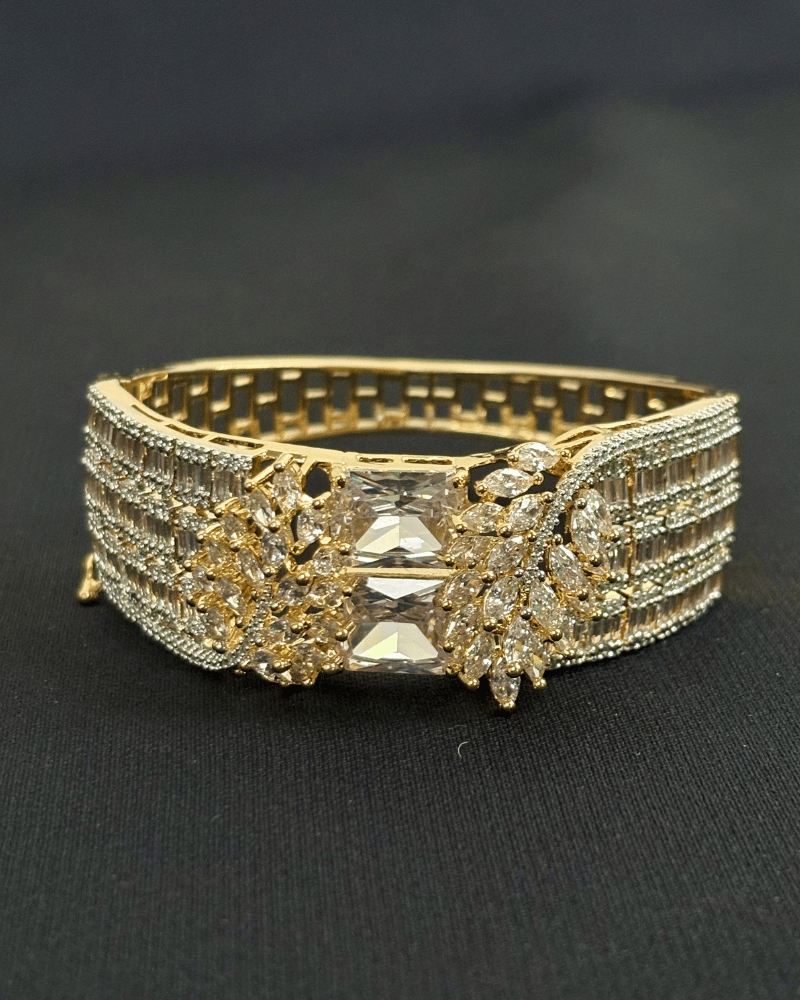 Aarini Royal Diamond Kada | Openable