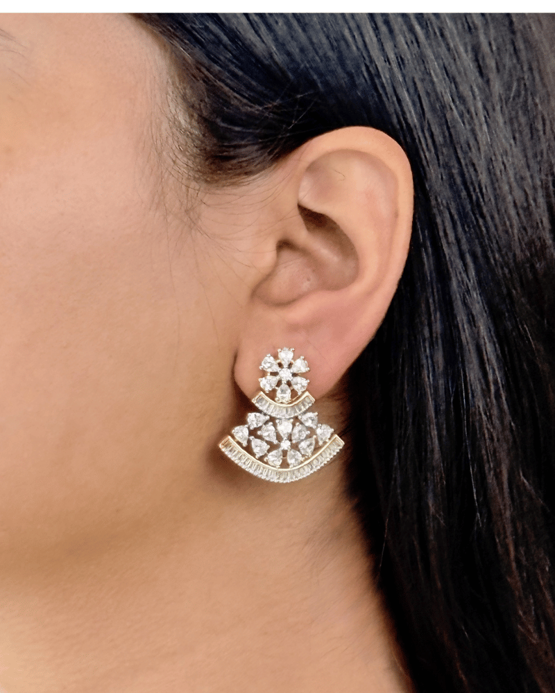 Vayuna Diamond Necklace