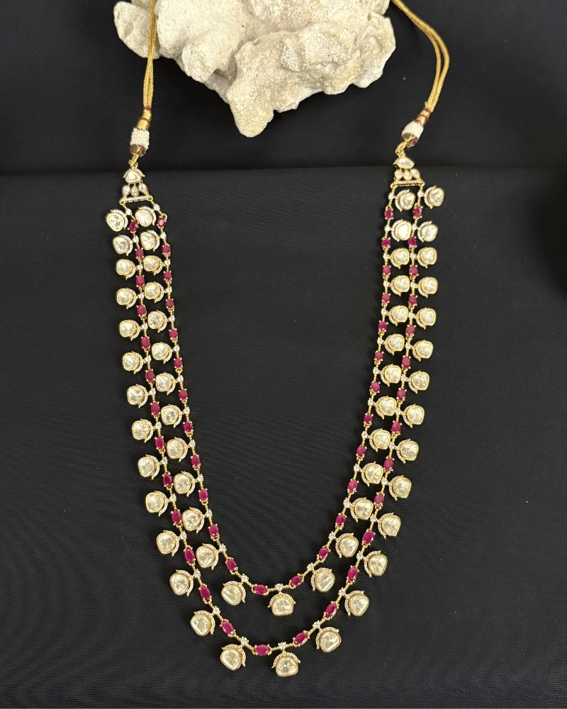 Rubaayat Moissanite Long Haar | Screw Back | 18K Gold Plating