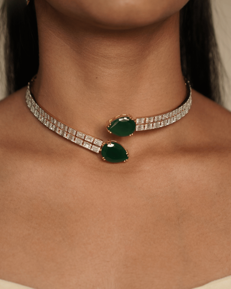 Serpentine Emerald Diamond Hasli