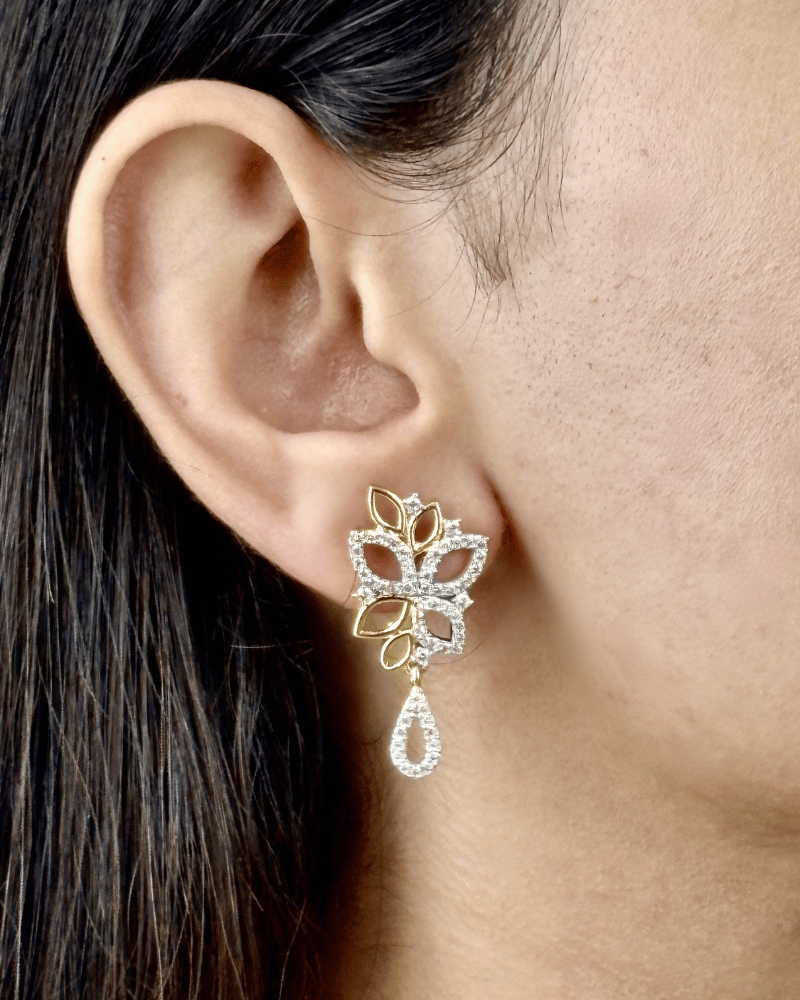 Leafy Diamond Necklace