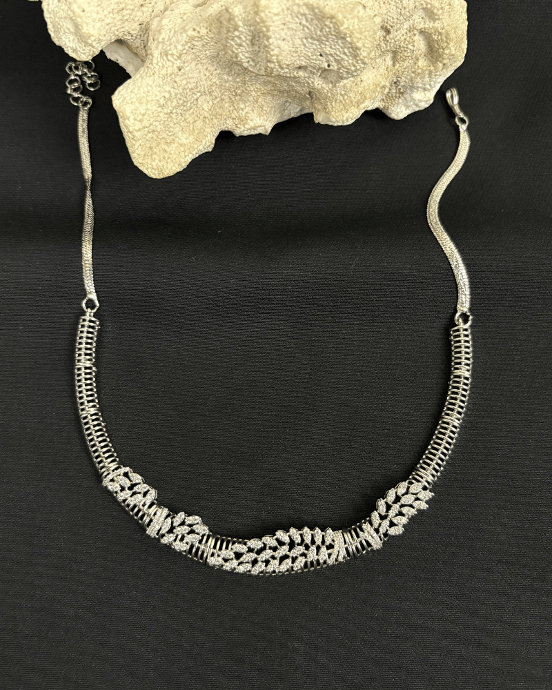 Leaf Diamond Hasli | Silver Plating