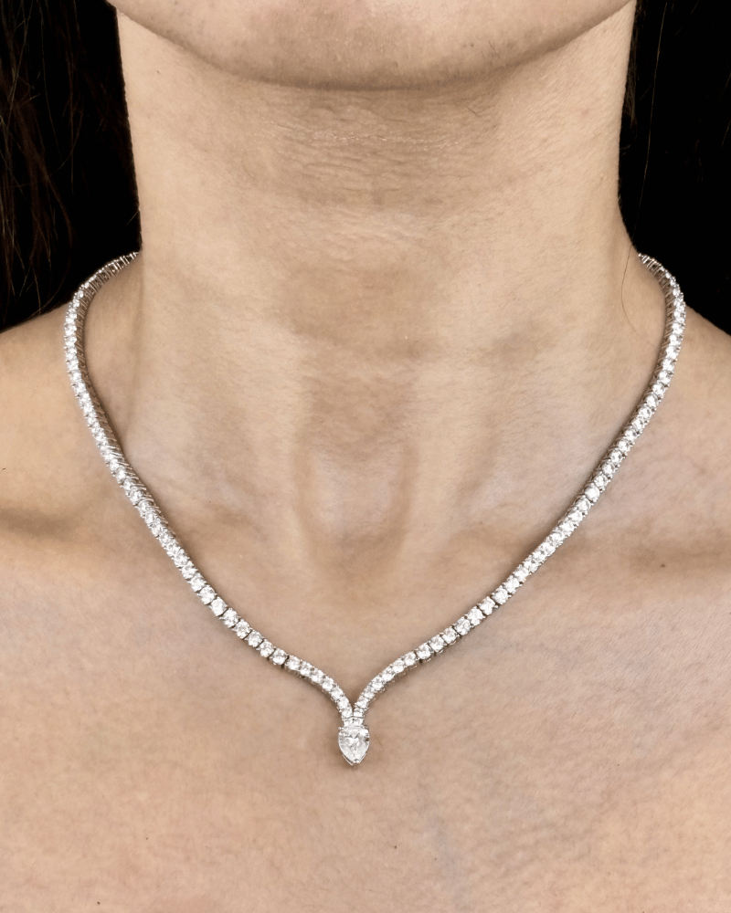 Pearl of Light Crystal Necklace | Rhodium Plating