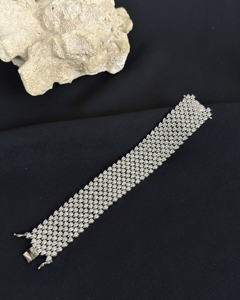 Crystaline Garland Bracelet | Openable | Rhodium Plating